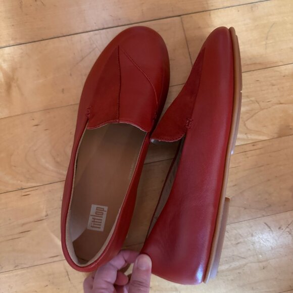 Fitflop | Red Loafer with Suede detail W6.5 - Picture 2 of 4